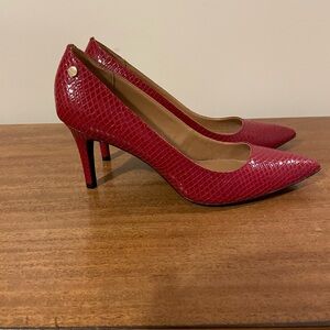 Calvin Klein pumps